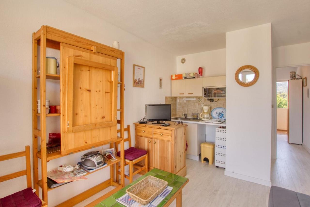Charming Apartment In Residence With Swimming Pool Sanary-sur-Mer Eksteriør billede